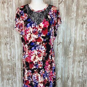 Women's Torrid Floral Dress with Lace Accents size 2 (2X) 18-20